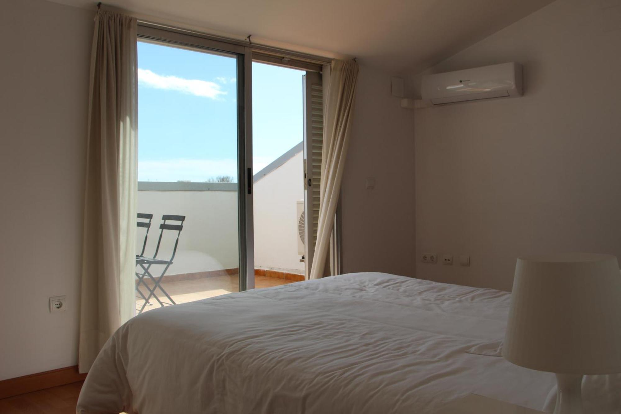 Apartamentos La Pergola Castellon Castellón de la Plana Cameră foto